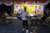 Calon Walikota dan Wakil Walikota Batam Nomor Urut 2, Amsakar Achmad - Li Claudia Chandra (ASLI) bertemu dengan warga taman Yasmin, Jum'at (11/10/2024). Foto: INIKEPRI.COM