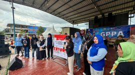 Gerakan Perempuan Pendukung ASLI (GPAA) menggelar senam sehat bersama masyarakat Kecamatan Sagulung, di SP Plaza, pada Sabtu (12/10/2024) pagi. Foto: INIKEPRI.COM
