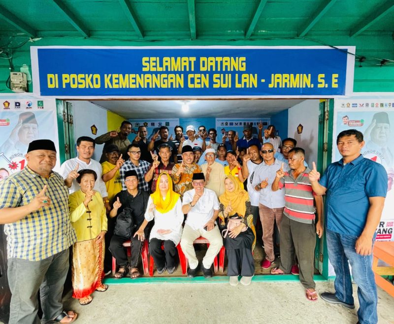 Pasangan calon Bupati dan Wakil Bupati Natuna nomor urut 1, Cen Sui Lan dan Jarmin Sidik (Cermin) meresmikan Posko Pemenangan Cermin. Foto: INIKEPRI. COM