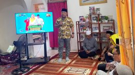 Ketua Tim Pemenangan Calon Bupati dan Wakil Bupati Natuna Nomor Urut Satu Cen Sui Lan - Jarmin Sidik (Cermin), Hadi Chandra saat melakukan kampanye di Desa Hilir, Kecamatan Serasan, Selasa 15 Oktober 2024. Foto: INIKEPRI.COM
