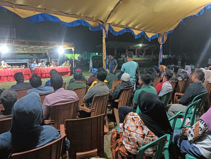 Kampanye terbuka di Lapangan Bola kaki H Elyas kelurahan Sabang Barat, di hadiri ratusan masyarakat. Foto: INIKEPRI.COM