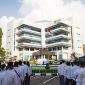 Dalam rangka Hari Listrik Nasional ke-79 sekaligus Hari Sumpah Pemuda ke-96, PLN Batam menggelar upacara bendera dengan  mengusung tema “Energi baru untuk Indonesia Maju”. Kegiatan ini juga merupakan puncak perayaan Hari Listrik Nasional ke-79. Foto: INIKEPRI.COM