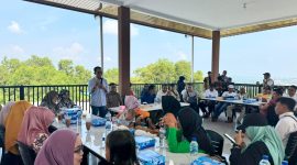 Amsakar Achmad kampanye dialogis bersama Warga Sei Beduk. Foto: INIKEPRI.COM