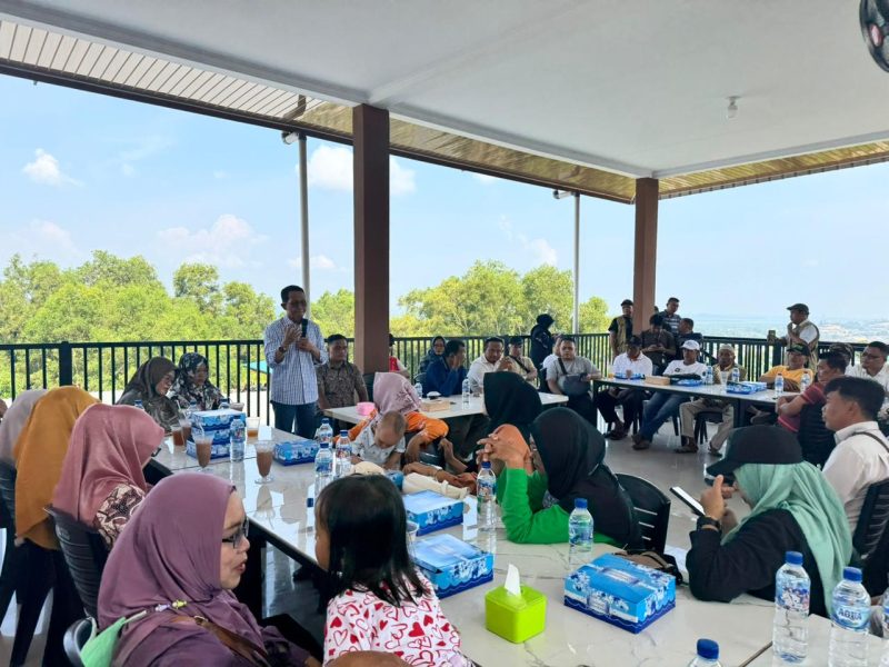 Amsakar Achmad kampanye dialogis bersama Warga Sei Beduk. Foto: INIKEPRI.COM