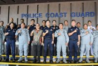 Kepala Badan Keamanan Laut Republik Indonesia (Bakamla) RI, Laksdya TNI Irvansyah, melaksanakan kunjungan kehormatan (Courtesy Call) dengan Komandan Singapore Police Coast Guard (SPCG), SAC Cheang Keng Keong, di Kantor Pusat SPCG, Singapura, Senin, (14/10/2024). Foto. tni.mil.id
