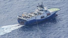 Badan Keamanan Laut Republik Indonesia (Bakamla RI) berhasil mendeteksi dan mengusir kapal China Coast Guard (CCG) 5402 yang mengganggu kegiatan Survei dan Pengolahan Data Seismik 3D Arwana yang dilakukan oleh PT. Pertamina East Natuna dengan menggunakan Kapal MV Geo Coral, Natuna, Selasa, (22/10/2024). Foto. tni.mil.id
