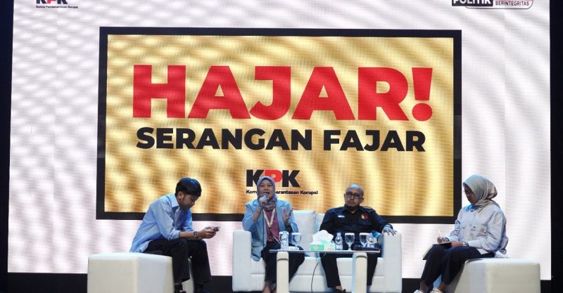 Dalam talkshow ‘Hajar Serangan Fajar’ yang diselenggarakan di M Bloc Live House, Jakarta, Komisi Pemberantasan Korupsi (KPK) melalui Direktorat Sosialisasi dan Kampanye Antikorupsi (Dit Soskam) mencoba mengajak masyarakat dalam hal ini pemuda untuk dapat berpartisipasi menentukan arah penyelenggaraan pemerintahan. Foto: Dok KPK