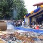 Bea Cukai Batam memusnahkan barang-barang hasil penindakan di bidang kepabeanan dan cukai periode 2017 hingga 2024 senilai Rp16,4 miliar. Pemusnahan dilaksanakan di Dermaga Bea Cukai Tanjung Ucang, Kota Batam, pada Kamis (10/10). Foto: Humas Bea Cukai Batam