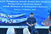 PT Pertamina (Persero) bersama Komunitas Pandu Laut Nusantara berkolaborasi hadirkan kapal dan paket jaring ikan untuk nelayan Natuna. Foto: Humas Pertamina