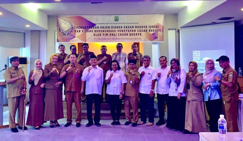 kegiatan pendaftaran objek diduga cagar budaya (ODCB) dan sidang rekomendasi penetapan cagar budaya oleh tim ahli cagar budaya (TACB), di Hotel Bintan Plaza, Senin (11/11/2024). Foto: Diskominfo Tanjungpinang