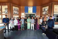 Fakultas Teknik Universitas Maritim Raja Ali Haji (Umrah) Tanjungpinang melakukan kunjungan ke Dinas Perpustakaan dan Kearsipan (DPK) Tanjungpinang, Jum'at (1/11/2024). Foto: Diskominfo Tanjungpinang