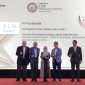 PT PLN Batam kembali menorehkan prestasi cemerlang dalam ajang TOP Human Capital Awards 2024 yang digelar Majalah Top Business. Foto: INIKEPRI.COM