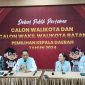 Amsakar Achmad dan Li Claudia Chandra saat press conference seusai debat Pilwako Batam 2024. Foto: INIKEPRI.COM