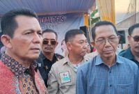 Ansar Ahmad dan Amsakar Achmad saat berkampanye di Tanjung Buntung. Foto: INIKEPRI.COM