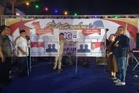 silaturahmi bersama pasangan Calon Gubernur Kepulauan Riau, Ansar Ahmad dan Nyanyang Harris Pratamura (SAYANG), serta pasangan Calon Wali Kota dan Wakil Wali Kota Batam, Amsakar Achmad dan Li Claudia Chandra (ASLI), di komplek I-City Tiba, Kecamatan Sekupang, Minggu (4/11) malam. Foto: INIKEPRI.COM