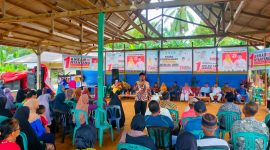 Kampanye CERMIN di kampanye digelar di lapangan gasing Kelarik Tengah, Desa Air Mali, Kecamatan Bunguran Utara. Foto: INIKEPRI.COM