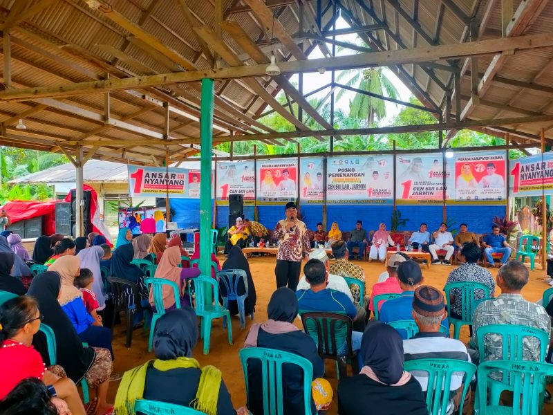 Kampanye CERMIN di kampanye digelar di lapangan gasing Kelarik Tengah, Desa Air Mali, Kecamatan Bunguran Utara. Foto: INIKEPRI.COM