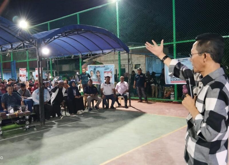 Kampanye ASLI (Amsakar-Li Claudia) menggemparkan di Kampung Sukadami, Kelurahan Tanjung Piayu, Kecamatan Sei Beduk, Kota Batam, pada Rabu (19/11), sekira pukul 20.00 WIB. Foto: INIKEPRI.COM