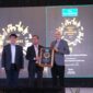 PT PLN Batam kembali menorehkan prestasi dengan berhasil meraih penghargaan prestisius dalam ajang 4th Anniversary Indonesia SOE Subsidiaries Award 2024 yang digelar oleh The Iconomics Media, Kamis (21/11). Foto: INIKEPRI.COM