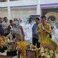 Sekretaris Daerah (Sekda) Kota Tanjungpinang, Zulhidayat resmi membuka kegiatan Expo Jaringan Sekolah Islam Terpadu (JSIT) di Tanjungpinang City Centre (TCC), Sabtu (2/11/2024). Foto: Diskominfo Tanjungpinang