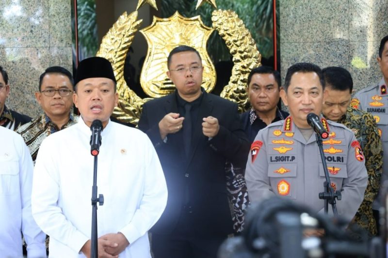 Kapolri Jenderal Listyo Sigit Prabowo menerima kunjungan dari Menteri Agraria dan Tata Ruang/Badan Pertanahan Nasional (ATR/BPN) Nusron Wahid. Foto: Polri