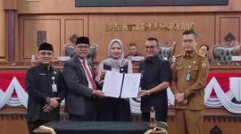 Dewan Perwakilan Rakyat Daerah (DPRD) Kota Tanjungpinang sahkan Anggaran Pendapatan dan Belanja Daerah (APBD) tahun anggaran 2025. Foto:  Diskominfo Tanjungpinang