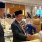 Wakil Menteri Luar Negeri (Wamenlu) RI Anis Matta (tengah) di sela-sela Pertemuan Persiapan Konferensi Tingkat Tinggi (KTT) Luar Biasa OKI-Liga Arab di Riyadh, Arab Saudi, pada Minggu (10/11/2024) waktu setempat. Foto: ANTARA/HO-Kemlu RI