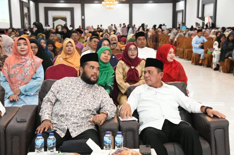 Tabligh Akbar Peringatan Hari Guru Nasional 2024 di Golden Prawn Bengkong Batam, Senin (25/11). Foto: Diskominfo Kepri