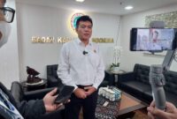 Kepala Badan Karantina Indonesia (Barantin), Sahat M. Panggabean, saat ditemui di ruang kerjanya Rabu (18/12/2024) menegaskan bahwa meskipun virus ini tidak menular kepada manusia, dampaknya terhadap ekonomi khususnya peternak cukup signifikan karena tingkat kematian babi yang terinfeksi mencapai 100 persen. Foto: InfoPublik