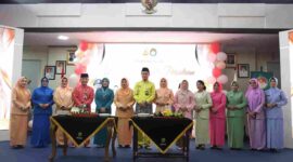 Dharma Wanita Persatuan (DWP) Kota Tanjungpinang merayakan HUT ke-25, di aula Sultan Sulaiman Badrul Alamsyah, kantor Wali Kota Tanjungpinang, Jumat (13/12/2024). Foto: Diskominfo Tanjungpinang 