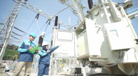 Pemilihan Kepala Daerah (Pilkada) 2024 Serentak telah sukses dilaksanakan, Kamis (27/11/2024). Hal ini tidak terlepas dari komitmen PLN Batam dalam menjaga pasokan listrik di wilayah usahanya selama pesta demokrasi berlangsung. PLN Batam melaksanakan siaga sistem kelistrikan mulai 24 hingga 30 November 2024. Foto: INIKEPRI.COM/PLN Batam 