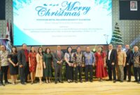Dalam rangka memperingati Natal 2024, PT PLN Batam menggelar acara perayaan Natal tanggal 6 Desember 2024 di Hotel Aston Batam dengan mengusung tema “Paying the Price for His Presence” dan subtema “Barangsiapa mempertahankan nyawanya, ia akan kehilangan nyawanya, dan barang siapa kehilangan nyawanya karena Aku, ia akan memperolehnya (Matius 10: 39)”. Acara diwarnai dengan semangat kebersamaan dan harapan baru. Foto: INIKEPRI.COM