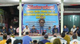 Wali Kota Batam terpilih Amsakar Achmad saat silaturahmi dengan warga Perumahan Griya Prima, Senin (16/12) malam. Foto: INIKEPRI.COM