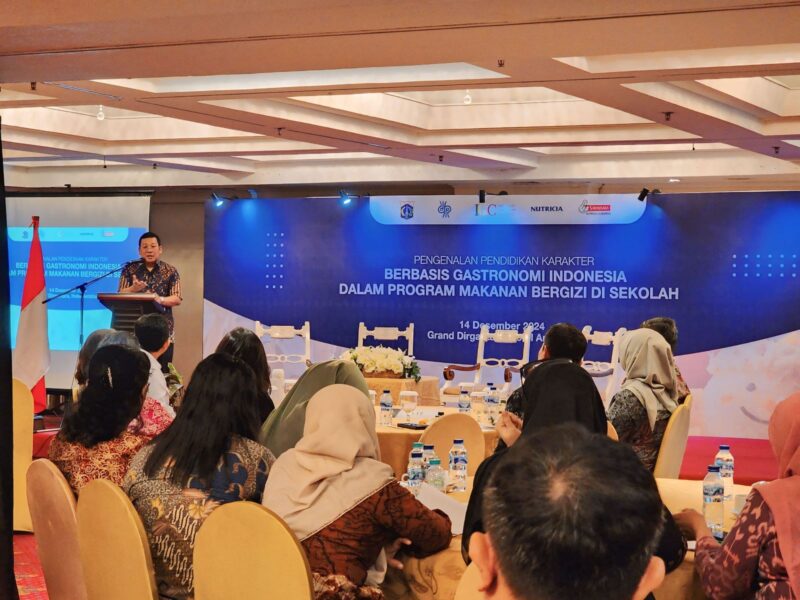 Kepala Bapanas Arief Prasetyo Adi saat menghadiri kegiatan Pengenalan Pendidikan Karakter Berbasis Gastronomi Indonesia dalam Program Makan Bergizi di Sekolah di Jakarta, Sabtu (14/12/2024)/Foto : Humas Bapanas