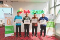 penandatanganan Perjanjian Kerja Sama (PKS) antara Pemerintah Provinsi Kepulauan Riau dan BRK Syariah terkait layanan perbankan serta pembiayaan UMKM dengan subsidi margin. Acara berlangsung di Ruang Sharia Digital Center, Menara Dang Merdu BRK Syariah, Pekanbaru, Riau, Senin (16/12). Foto; Diskominfo Kepri 