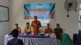 Pemerintah Kelurahan Sekanak Raya bersama UPT Puskesmas Belakangpadang menggelar Rembuk Stunting 2025 di Aula Kantor Lurah Sekanak Raya, Selasa (14/1) lalu. Foto: INIKEPRI.COM