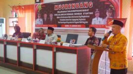 Musyawarah Perencanaan Pembangunan (Musrenbang) tingkat Kelurahan Tanjungpinang Barat tahun 2025 berlangsung di aula lantai 2 Kantor Kelurahan Tanjungpinang Barat, Kamis (23/01/2025). Foto: Diskominfo Tanjungpinang 