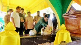 Menteri Koordinator Bidang Pemberdayaan Masyarakat RI, Muhaimin Iskandar/ Cak Imin, berkunjung ke Pulau Penyengat. Foto: Diskominfo Kepri 
