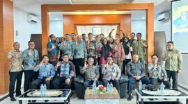 Kepala Kantor Wilayah Direktorat Jenderal Imigrasi Kepulauan Riau, Ujo Sujoto melakukan kunjungan kerja perdananya ke Kantor Imigrasi Kelas II TPI Belakangpadang, Jumat (7/2/2025). Foto: INIKEPRI.COM