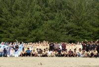 Ikatan Keluarga Alumni Pesantren Modern Tgk Chiek Oemar Diyan yang tergabung dalam IKOeD menggelar acara Peusijuk Adoe 2025 untuk menyambut Alumni baru dan memperkuat silaturahmi antaralumni Pesantren tersebut. Foto: INIKEPRI.COM