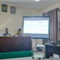 Kegiatan Bedah DIPA Satker MTsN Tanjungpinang berlangsung secara spesifik dan mendalam dengan arahan langsung  dari Kepala Bidang Pendidikan Madrasah (Kabid Penmad) Kantor Wilayah Kementerian Agama Provinsi Kepulauan Riau, Subadi. Foto: Kemenag Kepri 