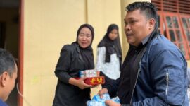 Himpunan Mahasiswa Program Studi (S3) Komunikasi dan Penyiaran Islam (KPI) Universitas Islam Negeri Sumatera Utara (UINSU) menggelar kegiatan pengabdian masyarakat di Kecamatan Bahorok, Kabupaten Langkat, Sabtu kemarin (1/2/2025). Foto: INIKEPRI.COM
