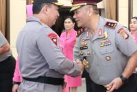 Kapolri Jenderal Polisi Drs. Listyo Sigit Prabowo, M.Si., pimpin upacara Korps Rapor kenaikan pangkat 22 perwira tinggi (PATI) Polri. di Gedung Rupatama Mabes Polri, Jakarta Selatan, Jumat (14/2/2025). Foto: INIKEPRI.COM/Polda Kepri