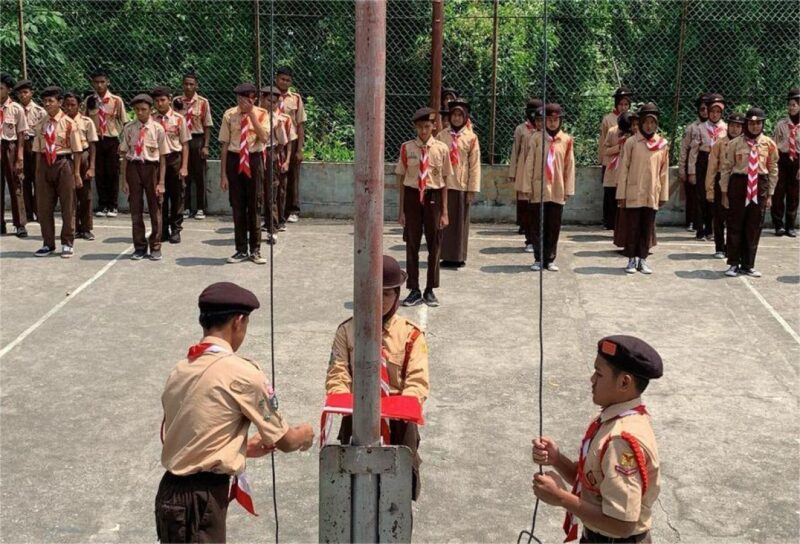 Negeri 2 Batam, Gugus Depan 03.021-03.022 Belakang Padan) dan Gugus Depan 03.147-03.148 Sekupang menggelar kegiatan Perkemahan Sabtu-Minggu (PERSAMI) di lapangan utama MTs Negeri 2 Batam di Belakang Padang. Foto: INIKEPRI.COM