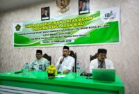 Kepala Kantor Wilayah (Kakanwil) Kementerian Agama (Kemenag) Provinsi Kepulauan Riau (Kepri) Zoztafia, menghadiri pengukuhan Ikatan Penyuluh Agama Republik Indonesia (IPARI) Kota Batam masa Bhakti 2024-2028 sekaligus menjadi narasumber Seminar Kerukunan Lintas Agama Provinsi Kepulauan Riau di Aula Kantor Kemenag Kota Batam, Jumat (14/2/205). Foto: INIKEPRI.COM