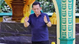 Gubernur Kepulauan Riau H. Ansar Ahmad meninjau Pulau Penyengat pada Jumat terakhir bulan Ramadhan 1446 H (28 Ramadhan-28/3) untuk melihat area yang memerlukan revitalisasi lanjutan. Foto: INIKEPRI.COM/Diskominfo Kepri 