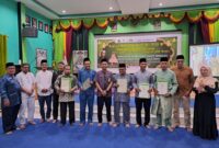 Jajaran Kantor Kemenag Bintan mengikuti kegiatan Festival Ramadan Bimbingan Masyarakat Islam secara daring di aula Kantor Kemenag Bintan, Ceruk Ijuk Bintan. Foto: INIKEPRI.COM