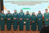 Erlita Amsakar resmi dilantik sebagai Ketua Tim Penggerak Pemberdayaan dan Kesejahteraan Keluarga (TP PKK) serta Ketua Tim Pembina Posyandu Kota Batam untuk masa bakti 2025-2030. Foto: INIKEPRI.COM/Media Center Batam 