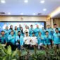 Pengurus KNPI berfoto bersama Wali Kota Batam sekaligus Ex Officio Kepala BP Batam Amsakar Achmad. Foto: INIKEPRI.COM