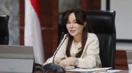 Wakil Wali Kota Batam, Li Claudia Chandra untuk pertama kalinya memimpin Rapat Forum Penata Ruang Daerah (FPRD) Kota Batam yang membahas terkait kajian Persetujuan Kesesuaian Kegiatan Pemanfaatan Ruang (PKKPR), di Kantor Wali Kota Batam, Senin (17/3/2025). Foto: INIKEPRI.COM